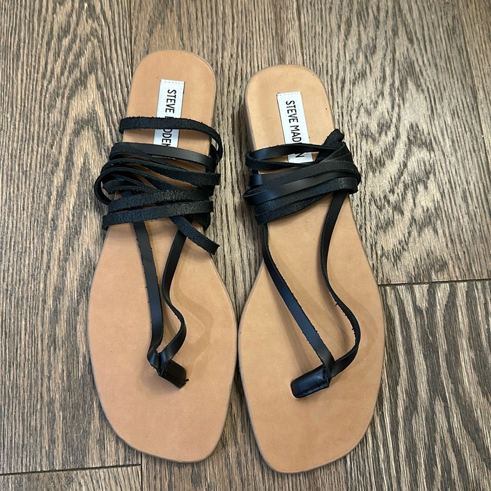 NEW Steve Madden Black Lace Up Flats